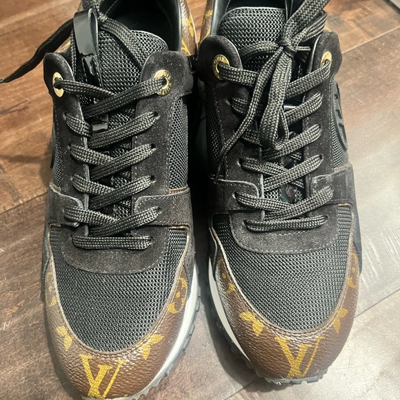 LV Run Away Sneakers in size 38. - Picture 6 of 15